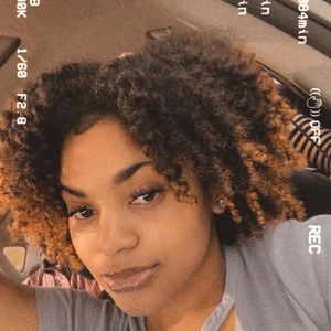 Meet your Posher, Mea